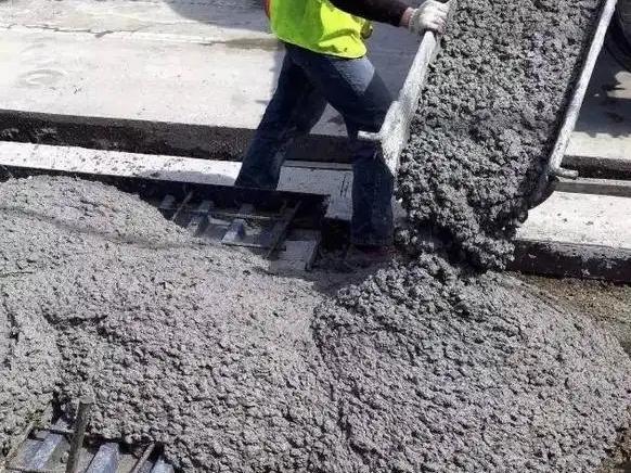 石子黄沙：城市建设的无声支撑者